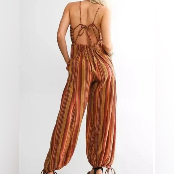 NWT Free People Women's Red Clay Combo Sundaze For Surfin Jumpsuit - S - Picture 2 of 11